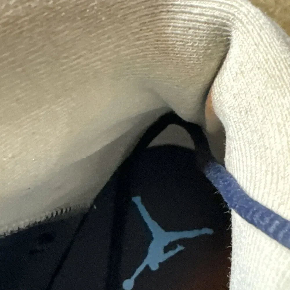 Air Jordan 13 Retro Obsidian 2021 Size 9 White Obsidian Powder Blue Stock X Cert